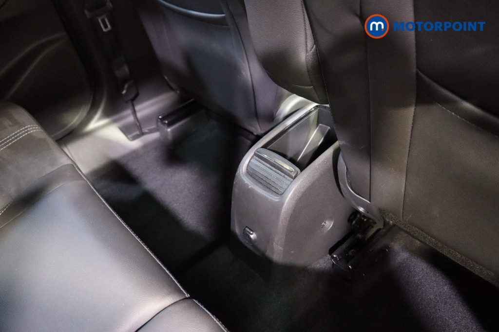 Vauxhall Crossland Ultimate Manual Petrol SUV - Stock Number (1607005) - 18th supplementary image