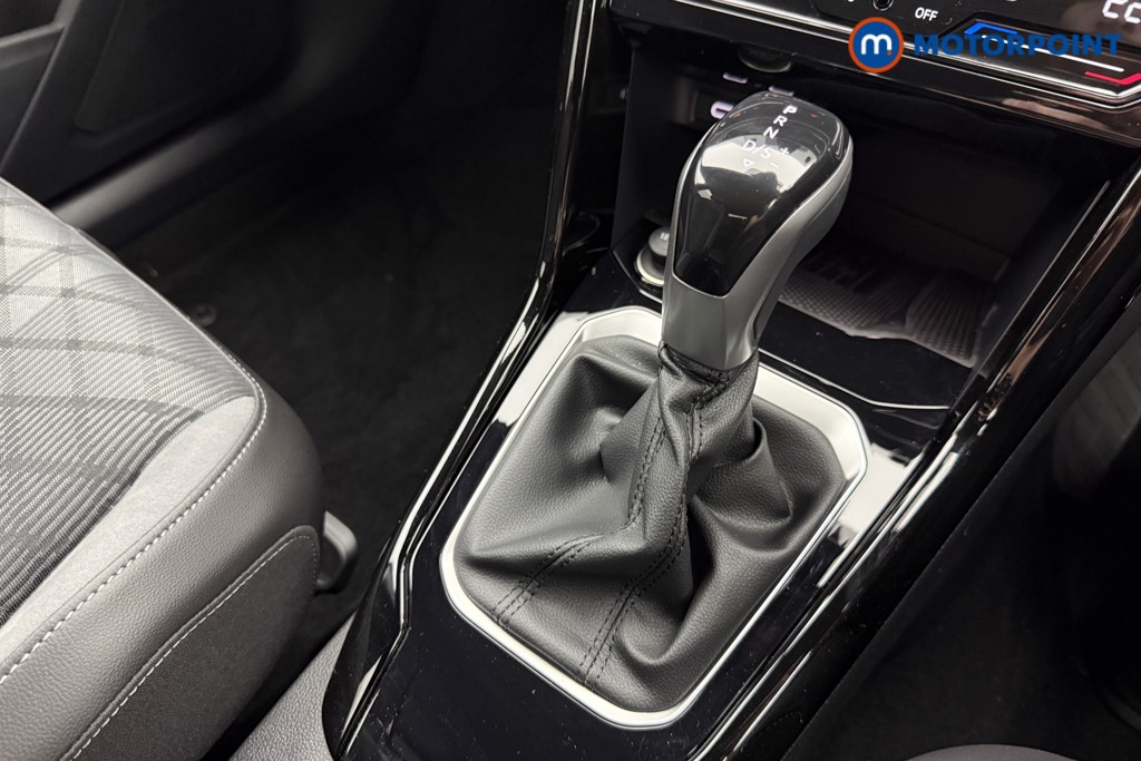 Volkswagen T-Roc Black Edition Automatic Petrol SUV - Stock Number (1607090) - 14th supplementary image