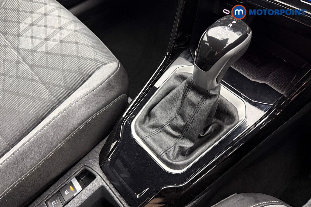 Volkswagen T-Roc Black Edition Automatic Petrol SUV - Stock Number (1607091) - 14th supplementary image