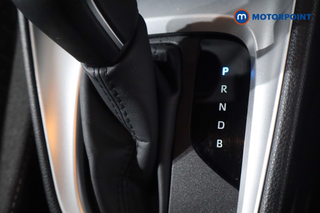 Toyota Yaris Cross Design Automatic Petrol-Electric Hybrid Estate - Stock Number (1607196) - 20th supplementary image