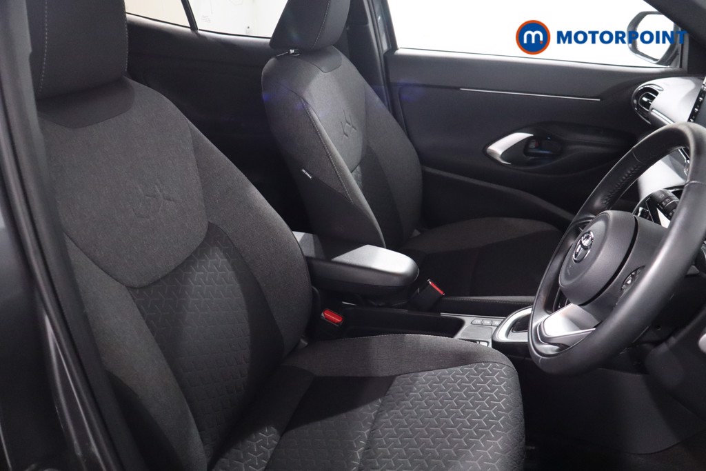 Toyota Yaris Cross Design Automatic Petrol-Electric Hybrid Estate - Stock Number (1607196) - 23rd supplementary image