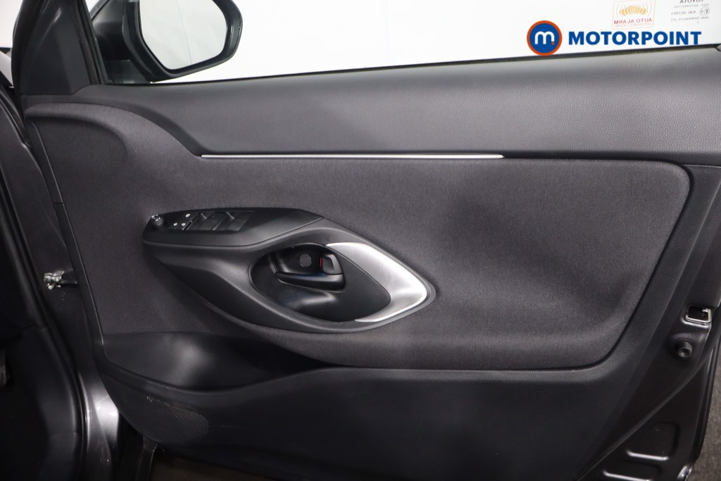 Toyota Yaris Cross Design Automatic Petrol-Electric Hybrid Estate - Stock Number (1607196) - 25th supplementary image