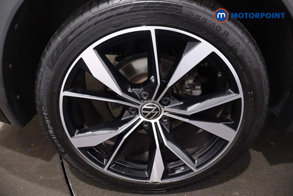 Volkswagen Tiguan R-Line Automatic Petrol SUV - Stock Number (1607221) - 9th supplementary image