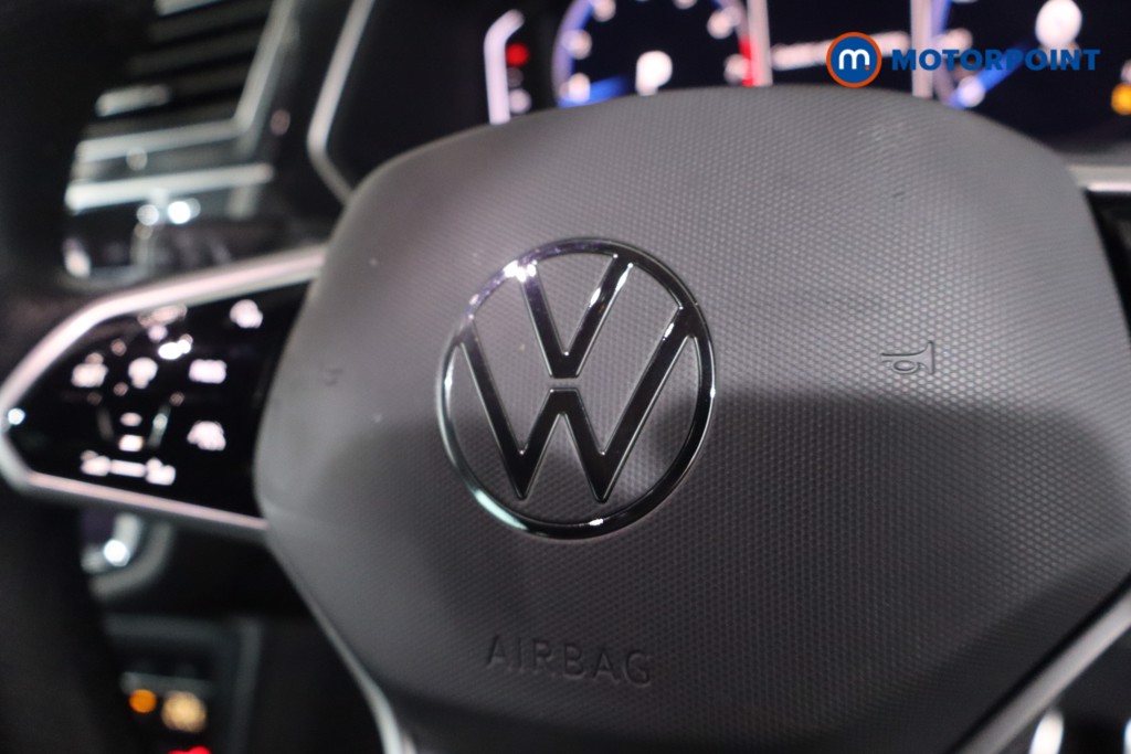 Volkswagen Tiguan R-Line Automatic Petrol SUV - Stock Number (1607221) - 13th supplementary image