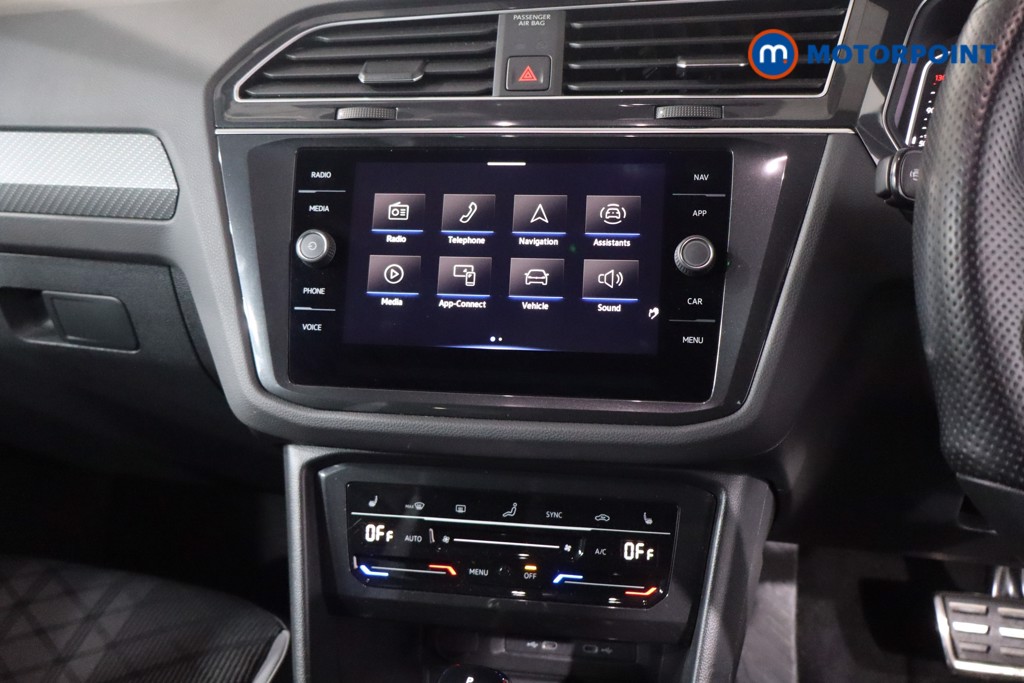Volkswagen Tiguan R-Line Automatic Petrol SUV - Stock Number (1607221) - 17th supplementary image