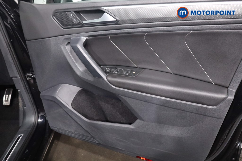 Volkswagen Tiguan R-Line Automatic Petrol SUV - Stock Number (1607221) - 26th supplementary image