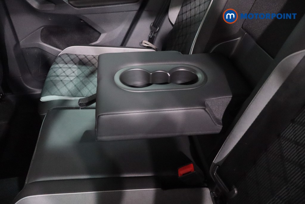 Volkswagen Tiguan R-Line Automatic Petrol SUV - Stock Number (1607221) - 31st supplementary image