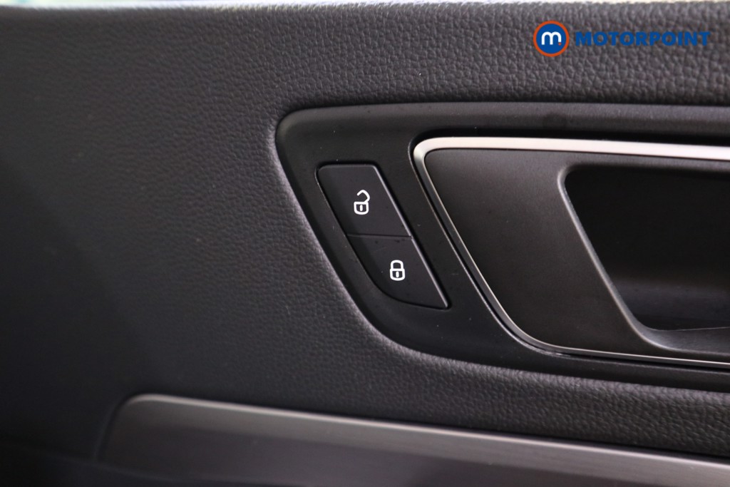 Seat Ateca FR Automatic Petrol SUV - Stock Number (1607228) - 12th supplementary image