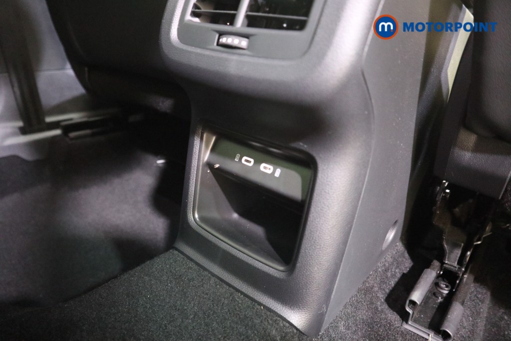 Seat Ateca FR Automatic Petrol SUV - Stock Number (1607228) - 19th supplementary image