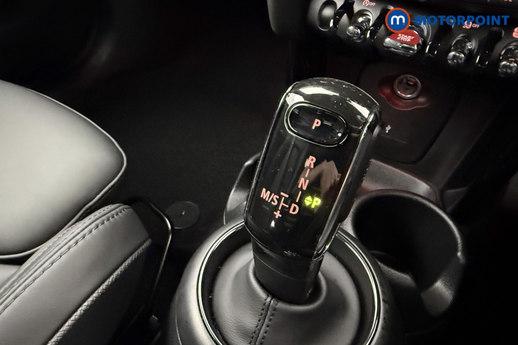 Mini Hatchback Cooper Exclusive Automatic Petrol Hatchback - Stock Number (1607331) - 11th supplementary image