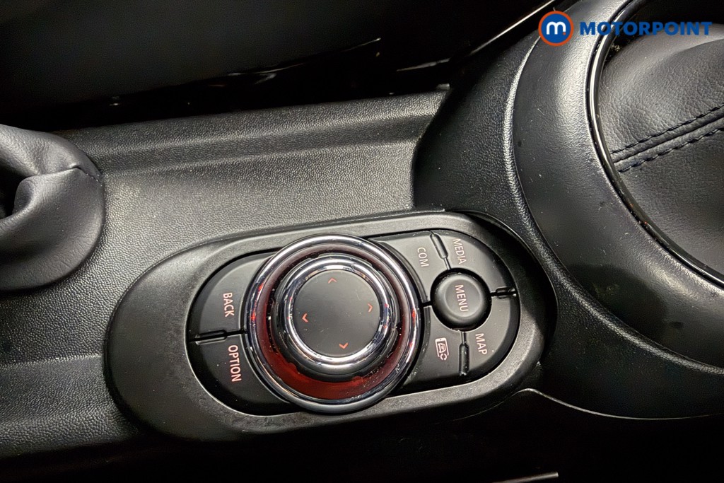 Mini Hatchback Cooper Exclusive Automatic Petrol Hatchback - Stock Number (1607331) - 12th supplementary image