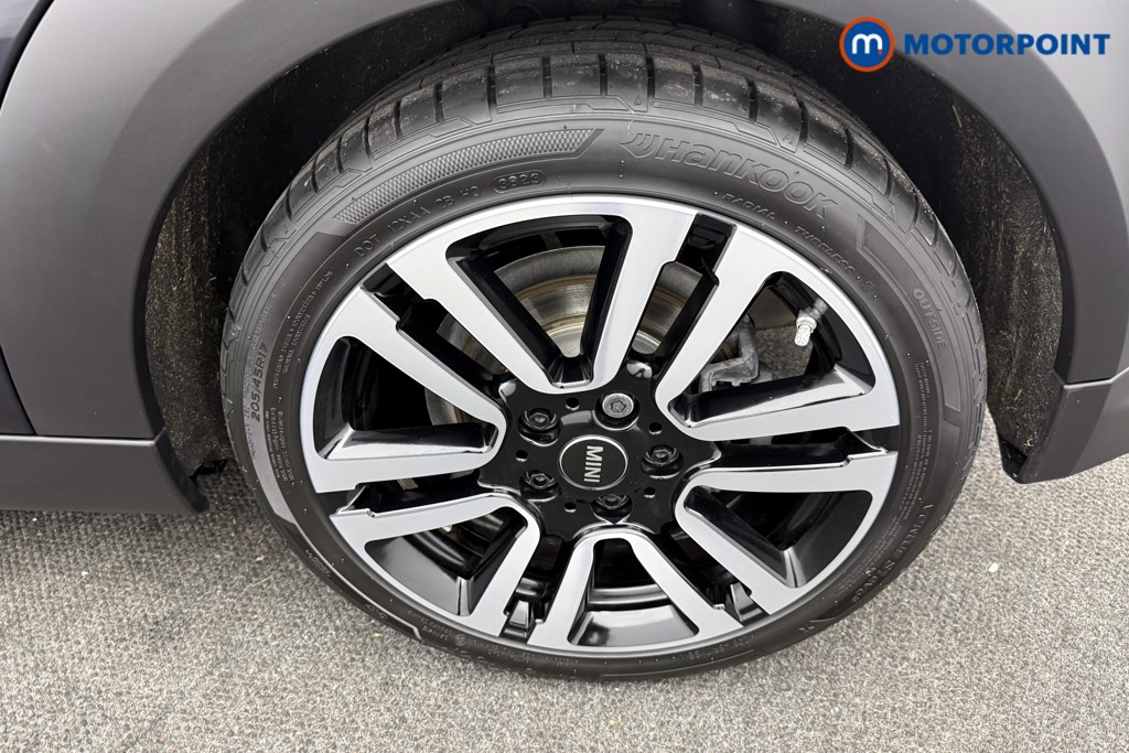 Mini Hatchback Cooper Exclusive Automatic Petrol Hatchback - Stock Number (1607331) - 22nd supplementary image