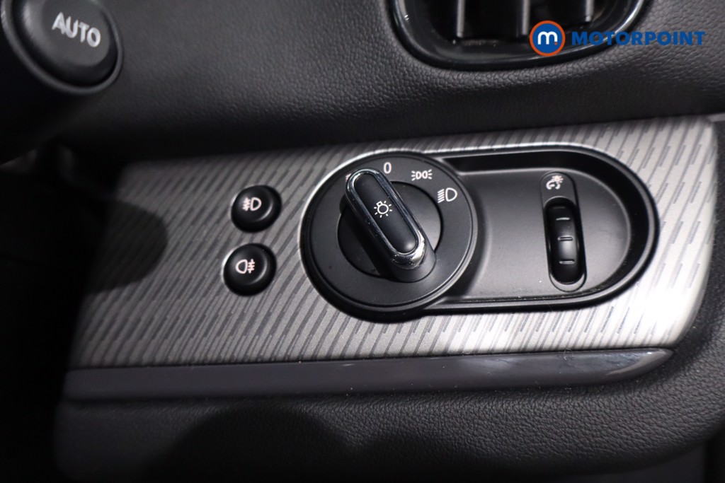 Mini Countryman Cooper Exclusive Automatic Petrol SUV - Stock Number (1607409) - 17th supplementary image
