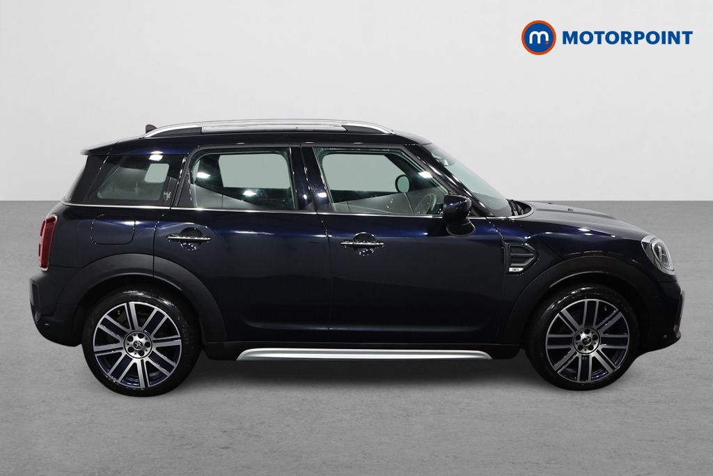 Mini Countryman Cooper Exclusive Automatic Petrol SUV - Stock Number (1607409) - Drivers side