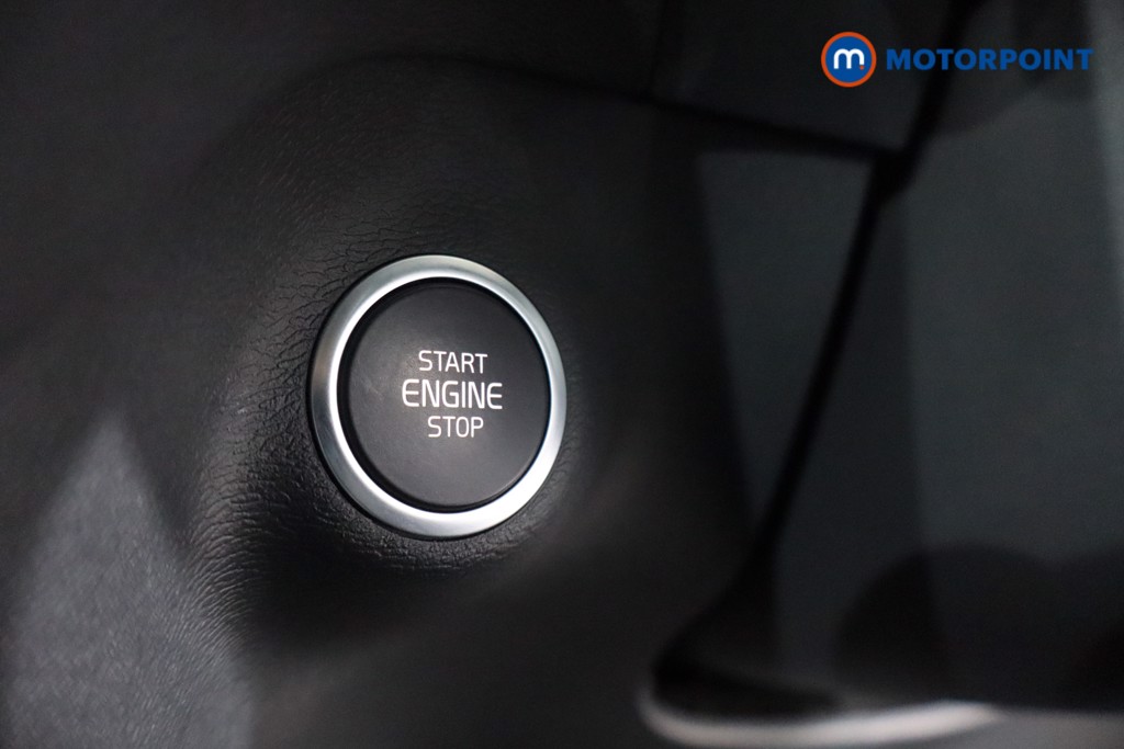 Volvo Xc40 Core Automatic Petrol SUV - Stock Number (1607457) - 17th supplementary image