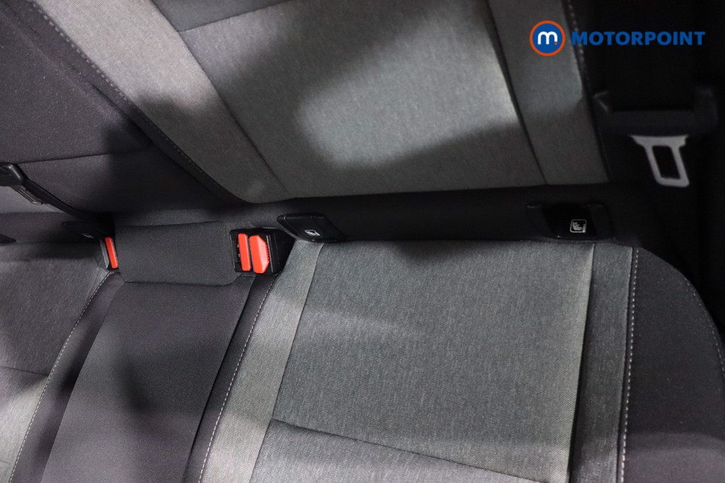 Volvo Xc40 Core Automatic Petrol SUV - Stock Number (1607457) - 23rd supplementary image