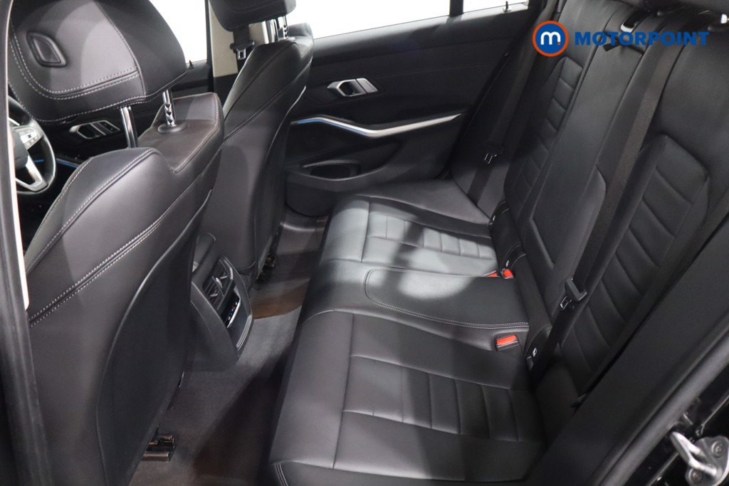 BMW 3 Series Sport Pro Automatic Petrol Plug-In Hybrid Estate - Stock Number (1607470) - 5th supplementary image