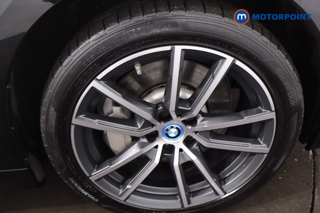 BMW 3 Series Sport Pro Automatic Petrol Plug-In Hybrid Estate - Stock Number (1607470) - 10th supplementary image
