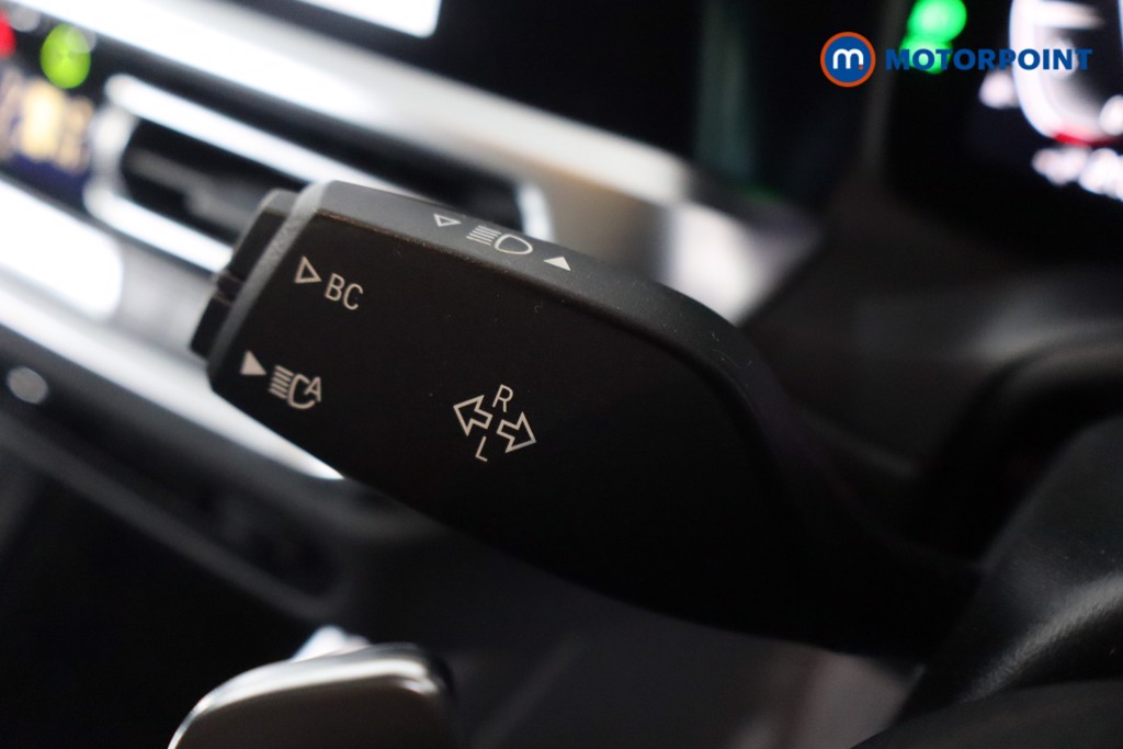 BMW 3 Series Sport Pro Automatic Petrol Plug-In Hybrid Estate - Stock Number (1607470) - 14th supplementary image