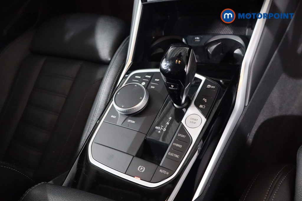 BMW 3 Series Sport Pro Automatic Petrol Plug-In Hybrid Estate - Stock Number (1607470) - 19th supplementary image