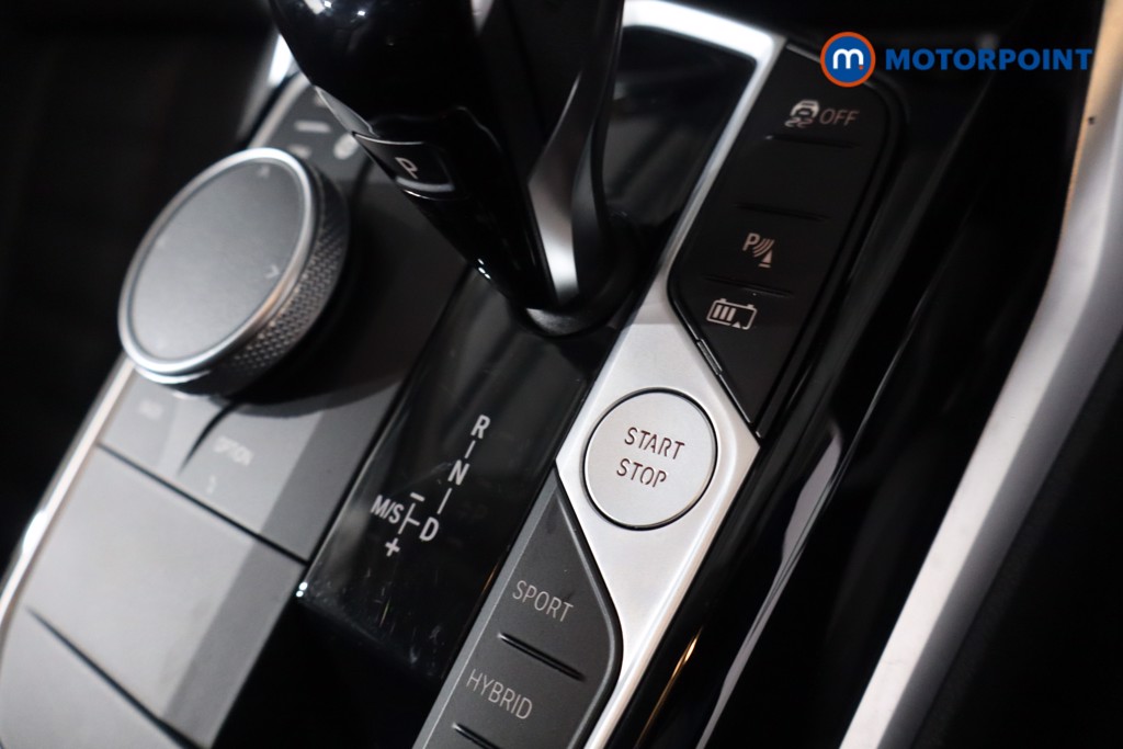 BMW 3 Series Sport Pro Automatic Petrol Plug-In Hybrid Estate - Stock Number (1607470) - 20th supplementary image