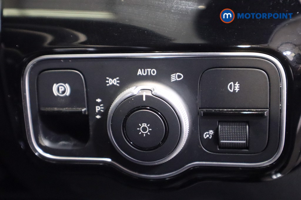 Mercedes-Benz CLA Amg Line Automatic Diesel Coupe - Stock Number (1607489) - 14th supplementary image