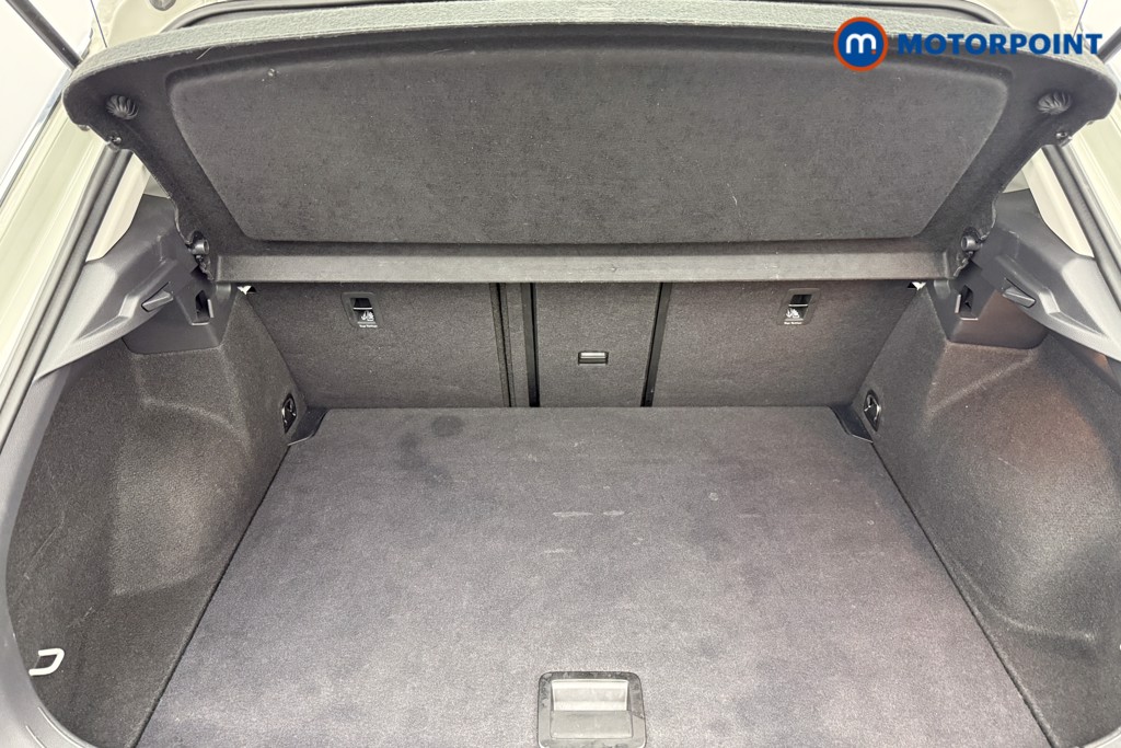 Volkswagen T-Roc Life Automatic Petrol SUV - Stock Number (1607490) - 21st supplementary image