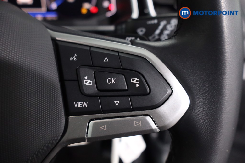 Volkswagen T-Roc R-Line Automatic Petrol SUV - Stock Number (1607623) - 8th supplementary image