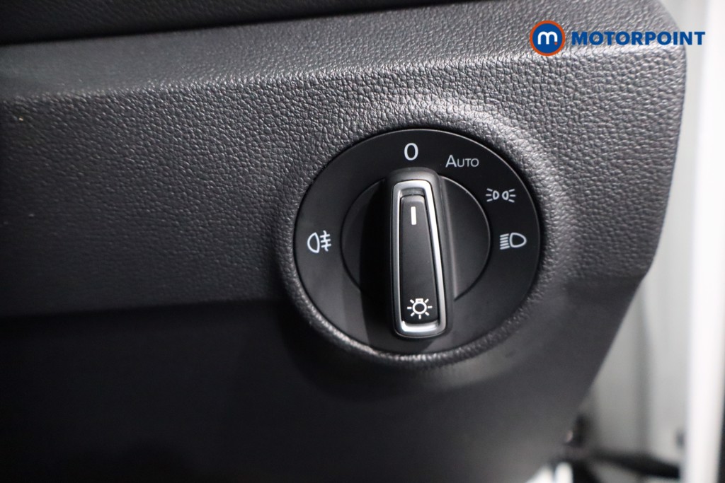 Volkswagen T-Roc R-Line Automatic Petrol SUV - Stock Number (1607623) - 15th supplementary image