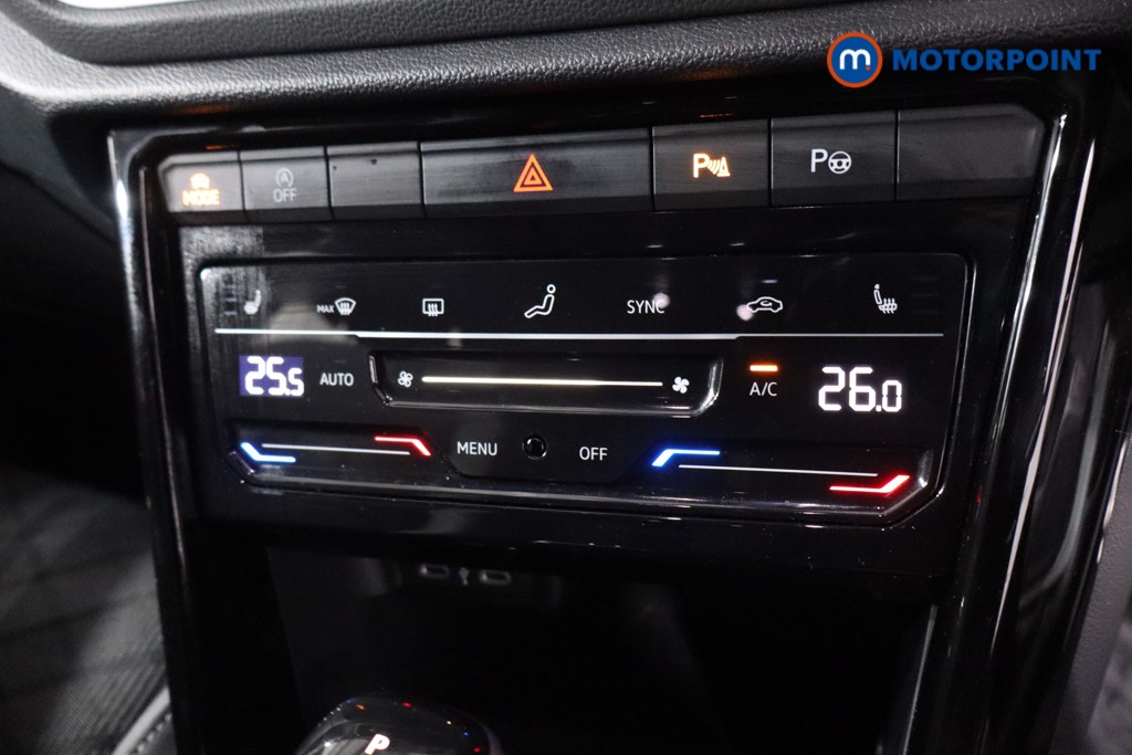 Volkswagen T-Roc R-Line Automatic Petrol SUV - Stock Number (1607623) - 17th supplementary image