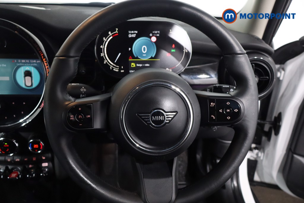 Mini Hatchback Cooper Classic Automatic Petrol Hatchback - Stock Number (1607689) - 6th supplementary image