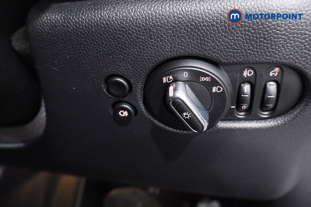 Mini Hatchback Cooper Classic Automatic Petrol Hatchback - Stock Number (1607689) - 17th supplementary image