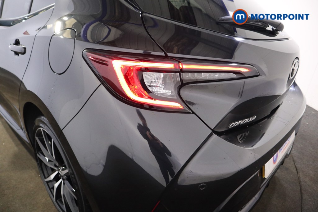 Toyota Corolla Gr Sport Automatic Petrol-Electric Hybrid Hatchback - Stock Number (1607700) - 25th supplementary image
