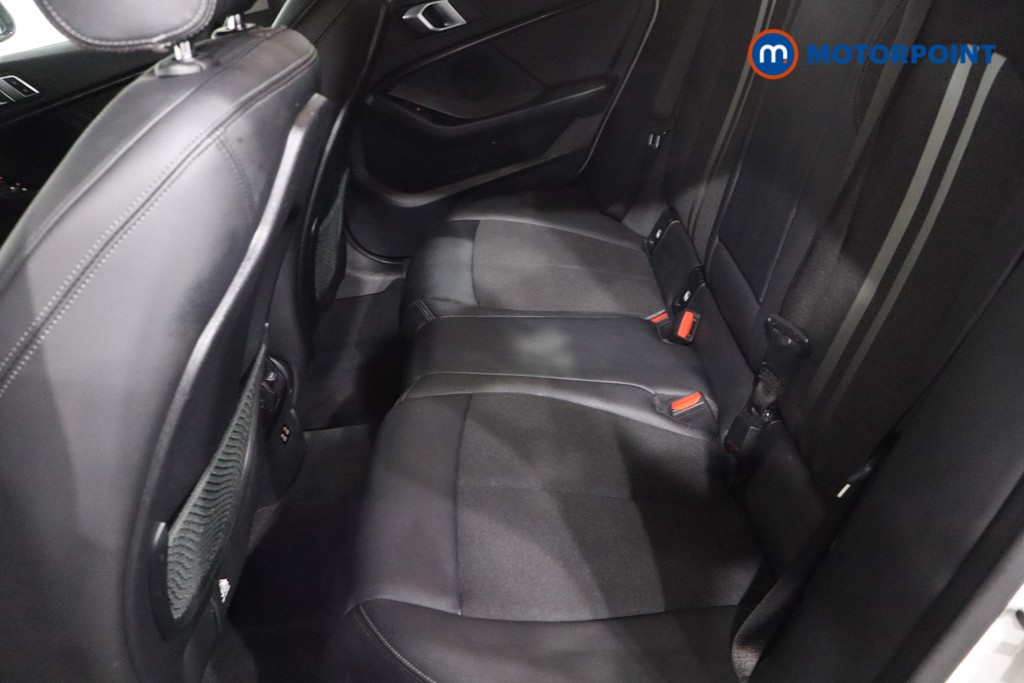 BMW 2 Series Sport Manual Petrol Saloon - Stock Number (1601203) - 5th supplementary image