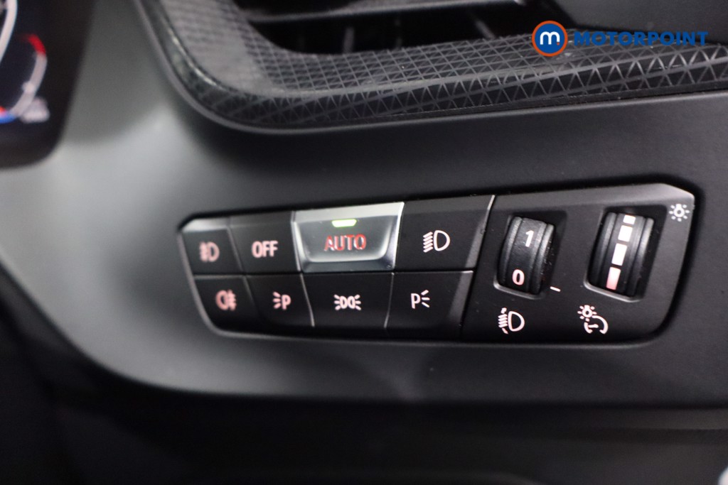 BMW 2 Series Sport Manual Petrol Saloon - Stock Number (1601203) - 18th supplementary image