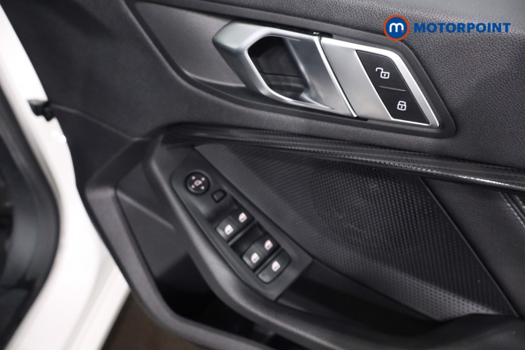 BMW 2 Series Sport Manual Petrol Saloon - Stock Number (1601203) - 24th supplementary image