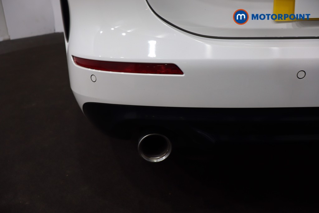 BMW 2 Series Sport Manual Petrol Saloon - Stock Number (1601203) - 37th supplementary image