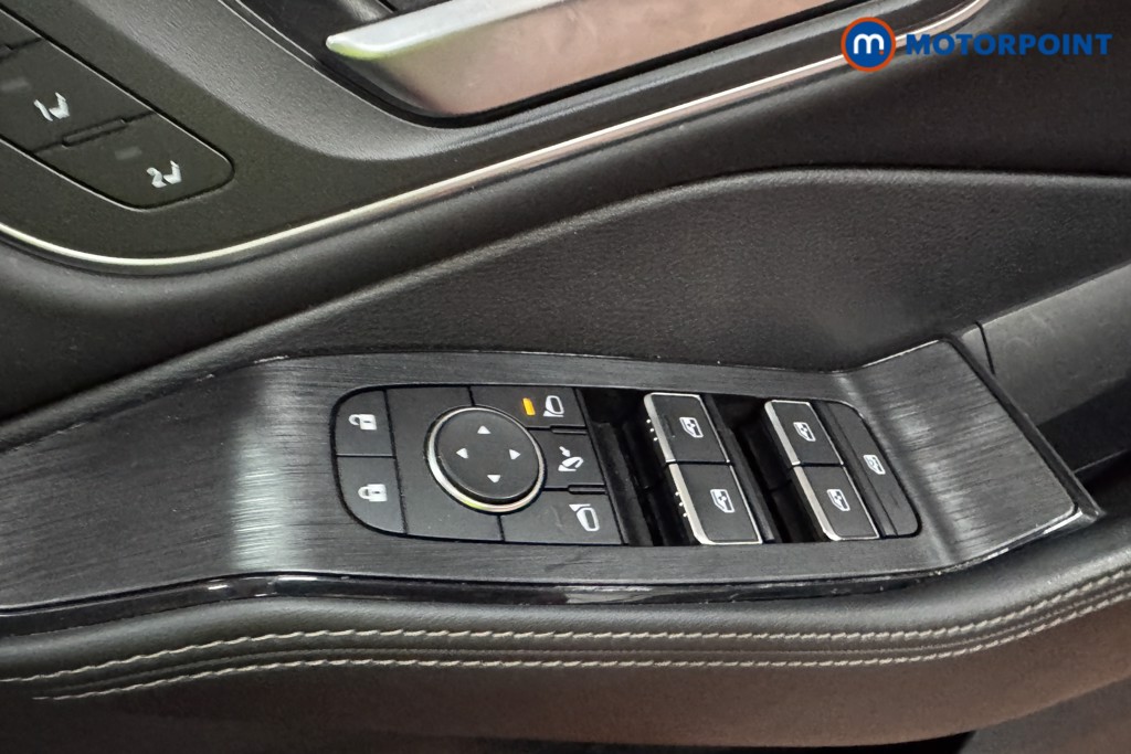 Nissan X-Trail Tekna Automatic Petrol SUV - Stock Number (1603425) - 19th supplementary image