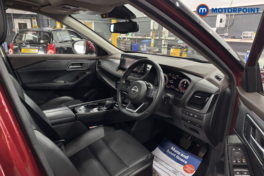 Nissan X-Trail Tekna Automatic Petrol SUV - Stock Number (1603425) - 1st supplementary image