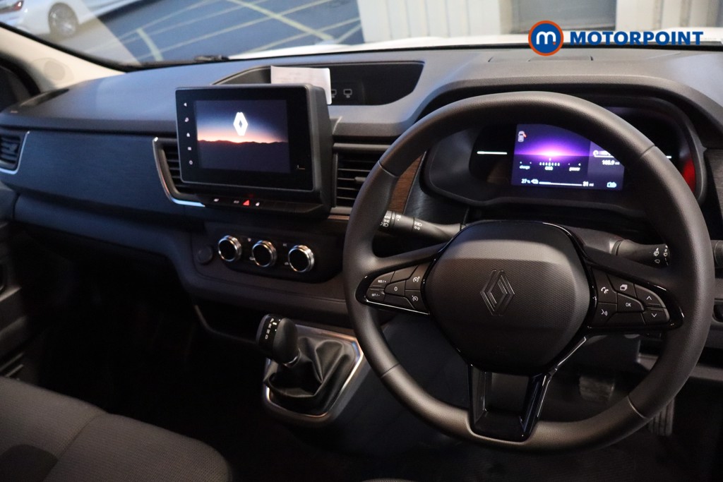 Renault Trafic Advance Automatic Electric Panel Van - Stock Number (1604229) - 2nd supplementary image