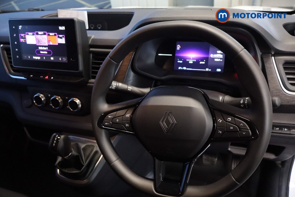 Renault Trafic Advance Automatic Electric Panel Van - Stock Number (1604229) - 4th supplementary image