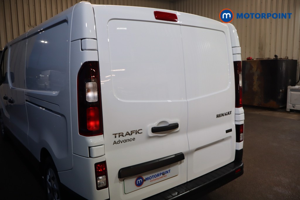 Renault Trafic Advance Automatic Electric Panel Van - Stock Number (1604229) - 25th supplementary image