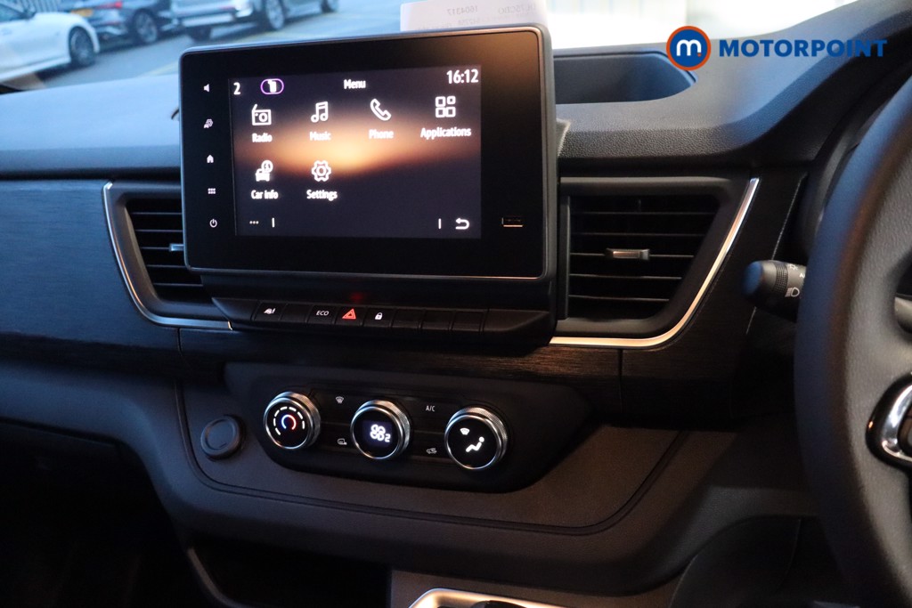 Renault Trafic Advance Automatic Electric Panel Van - Stock Number (1604317) - 16th supplementary image