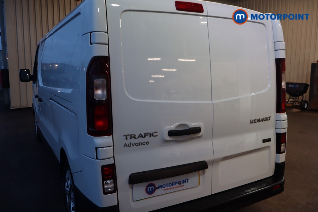 Renault Trafic Advance Automatic Electric Panel Van - Stock Number (1604317) - 25th supplementary image