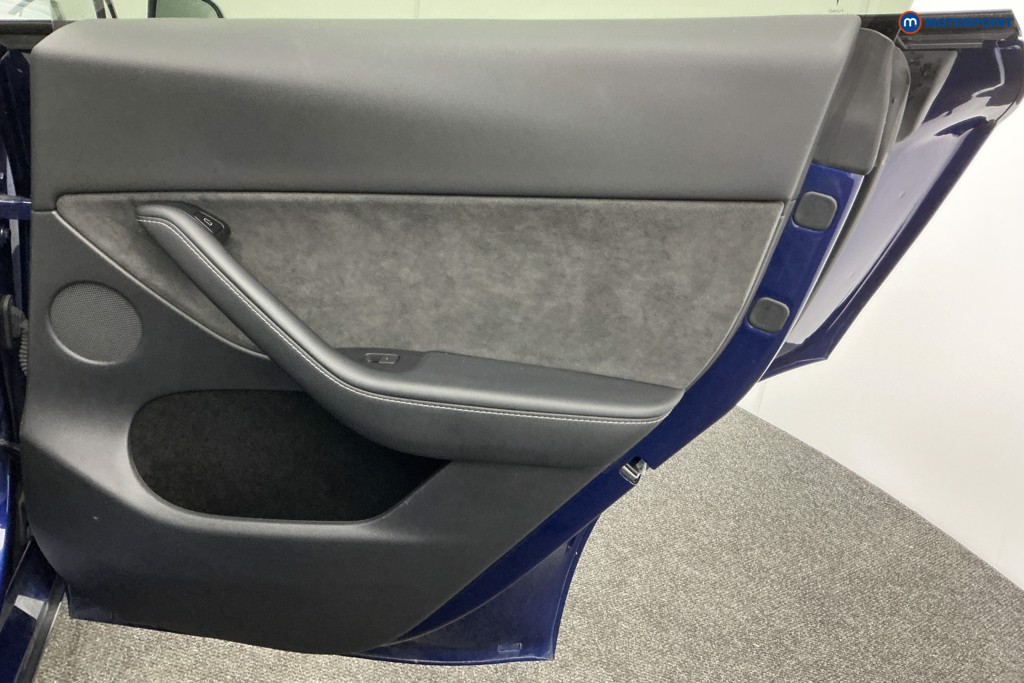 Tesla Model Y Performance Automatic Electric SUV - Stock Number (1604881) - 23rd supplementary image