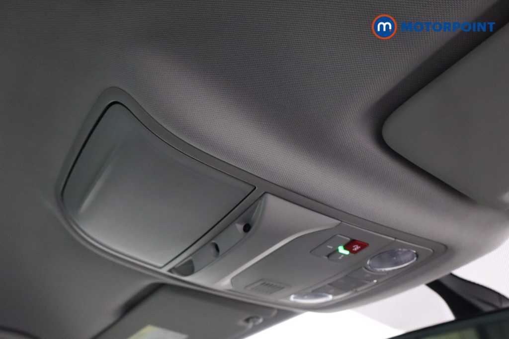 Skoda Karoq Se L Manual Diesel SUV - Stock Number (1606015) - 21st supplementary image