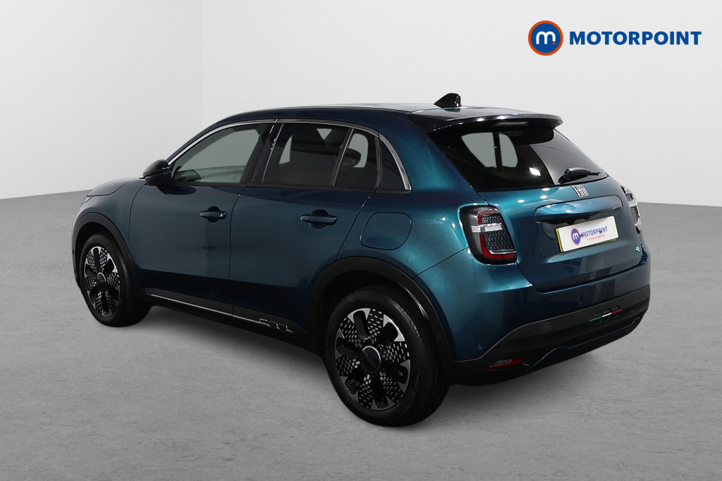 Fiat 600 La Prima Automatic Electric SUV - Stock Number (1606545) - Passenger side rear corner