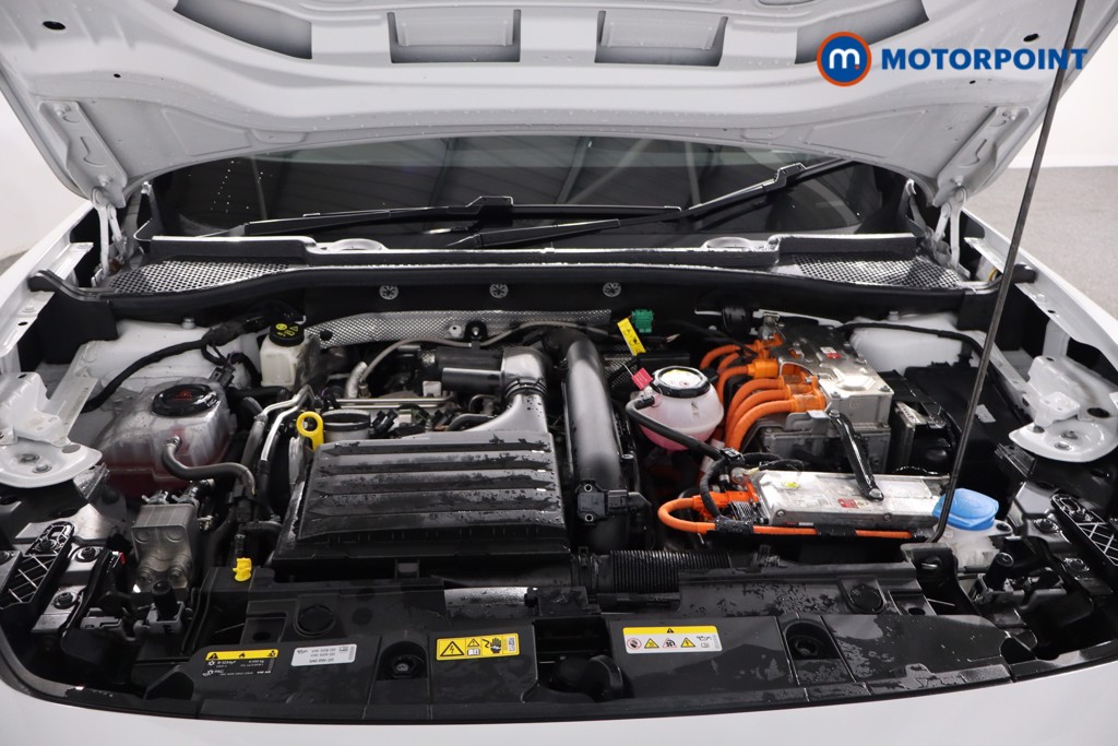 Cupra Formentor V1 Automatic Petrol Plug-In Hybrid SUV - Stock Number (1606961) - 32nd supplementary image