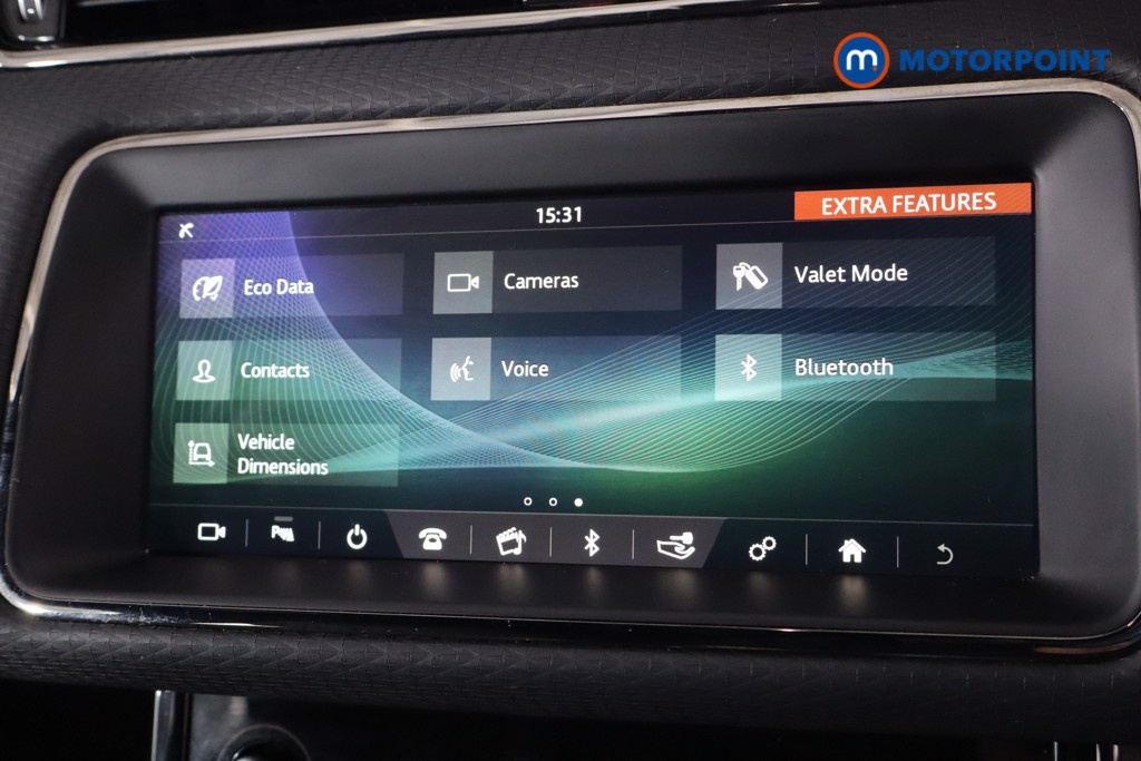 Land Rover Range Rover Evoque R-Dynamic Manual Diesel SUV - Stock Number (1607070) - 2nd supplementary image