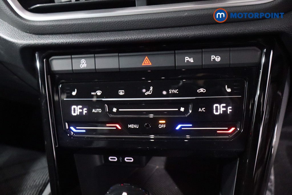Volkswagen T-Roc R-Line Automatic Petrol SUV - Stock Number (1607189) - 19th supplementary image